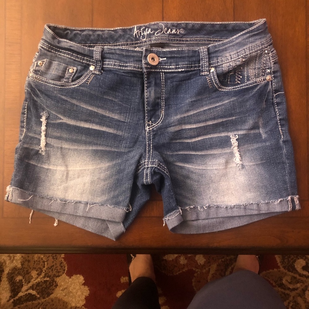 Ariya Jean Shorts